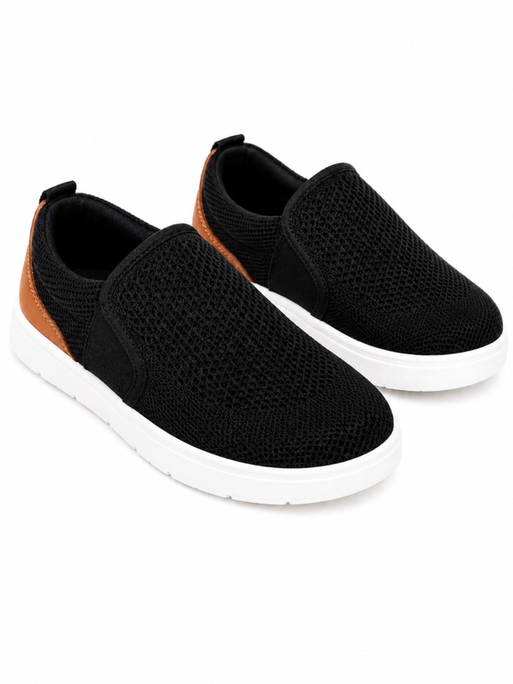 New - Steve Madden Boys Mesh Slip On Sneakers in Black